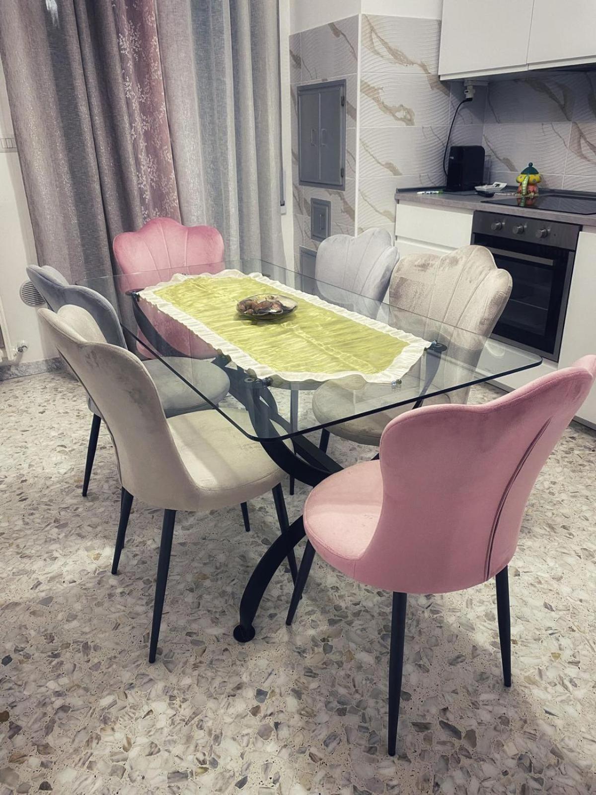 Sole House Apartment Бишелие Екстериор снимка