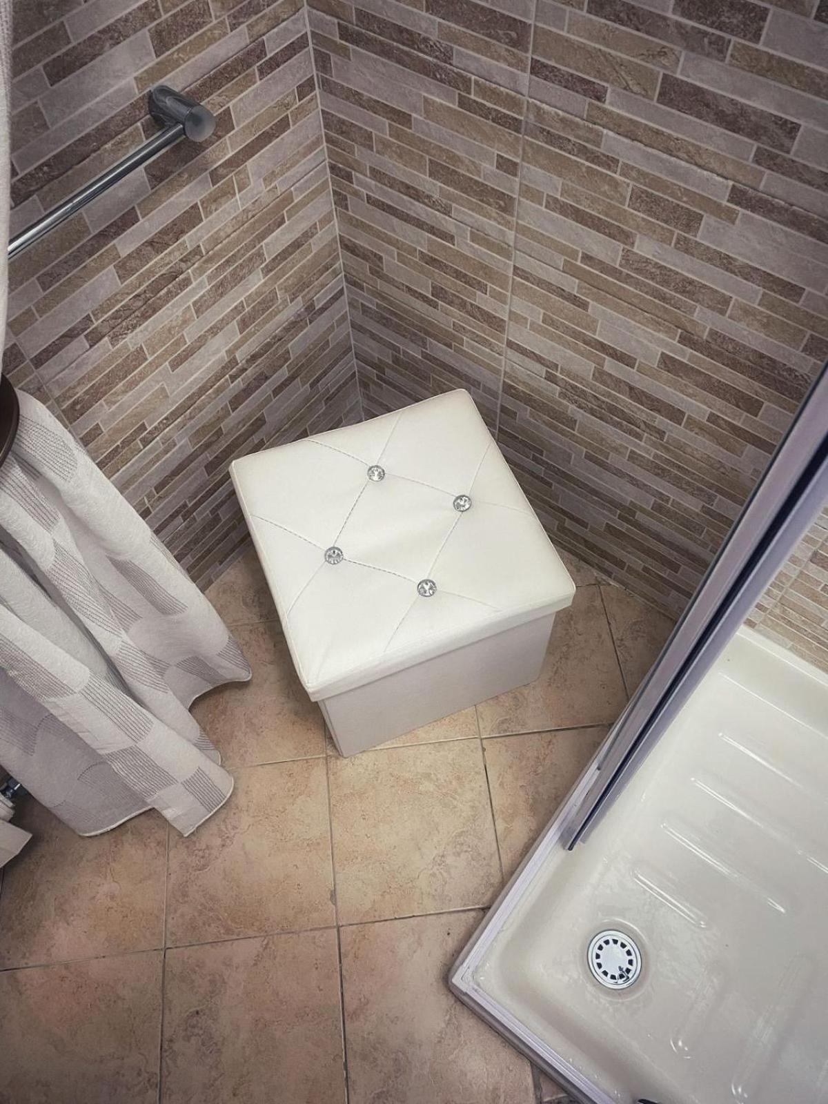 Sole House Apartment Бишелие Екстериор снимка
