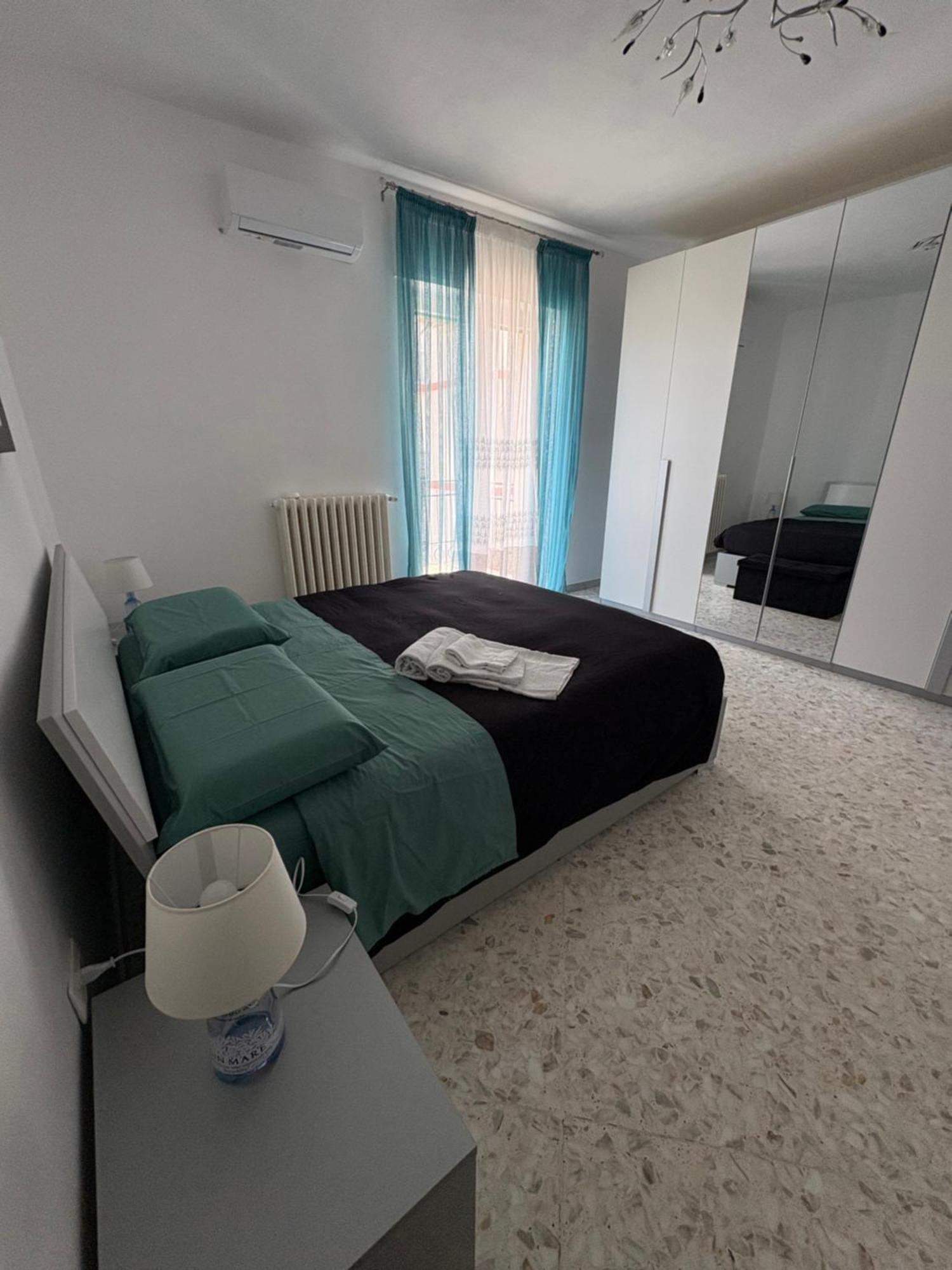 Sole House Apartment Бишелие Екстериор снимка